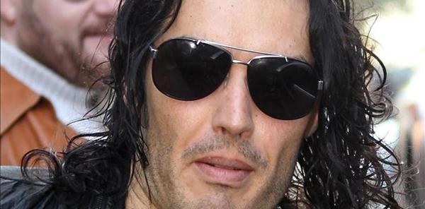 Russell Brand raises questions as he is allegedly without wedding ring